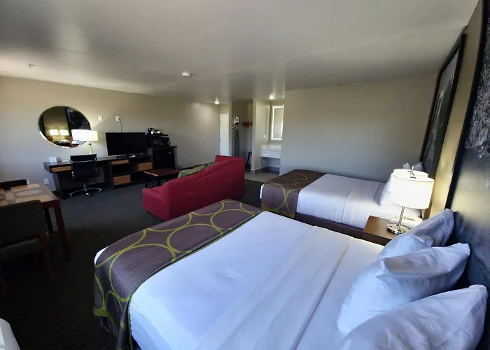 Super 8 By Wyndham Az